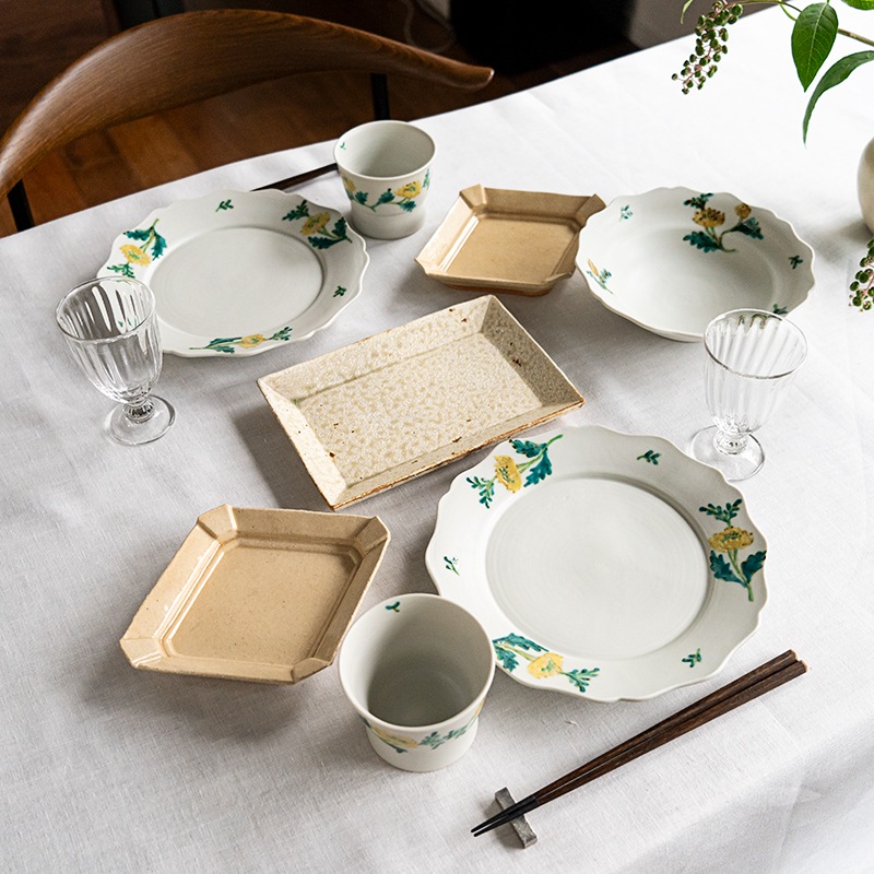 優しく軽やかに彩るコーディネート