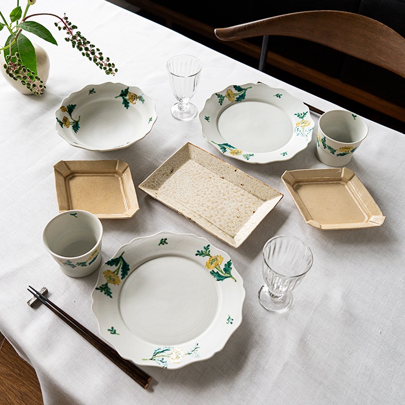 優しく軽やかに彩るコーディネート