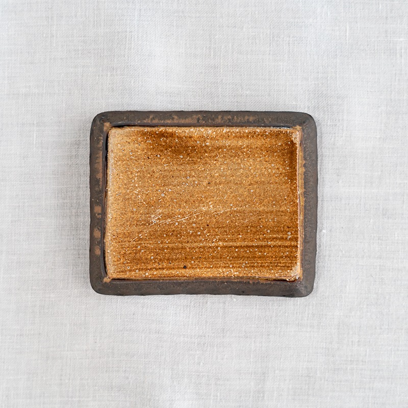 スリップウェア角プレート豆(ジグザグ文様) 伊藤丈浩