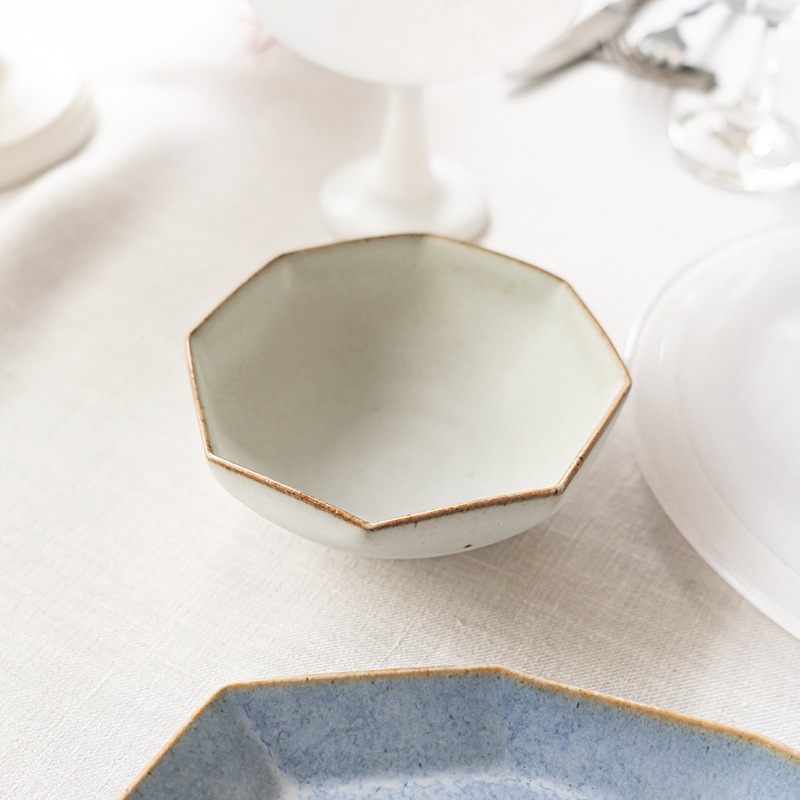 ホワイトとブルーの女子会コーディネート