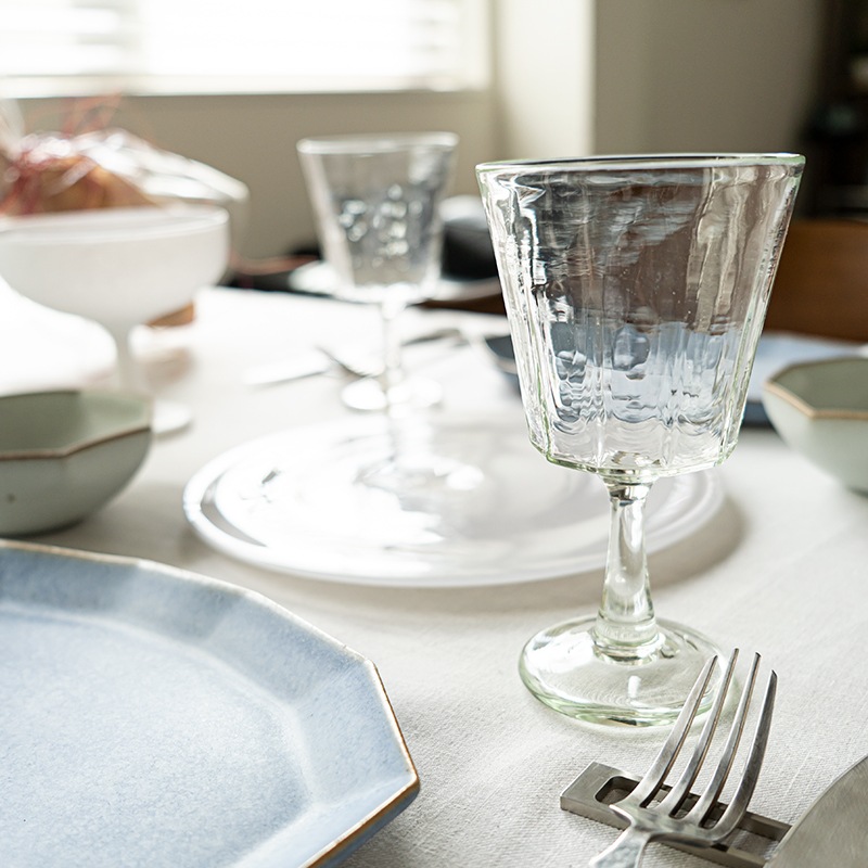 ホワイトとブルーの女子会コーディネート