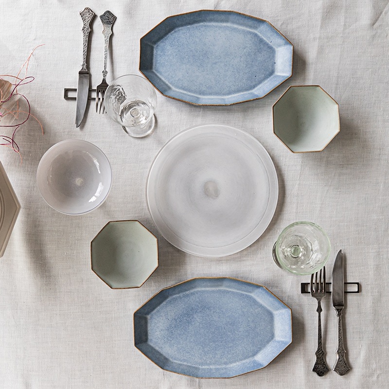 ホワイトとブルーの女子会コーディネート