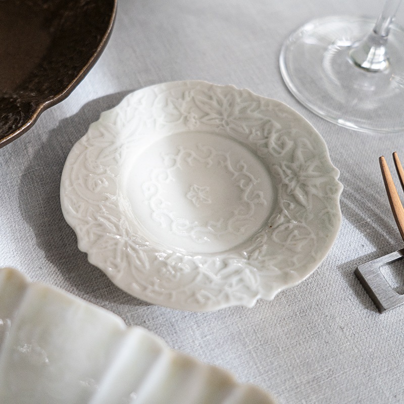 美しい文様で彩るコーディネート