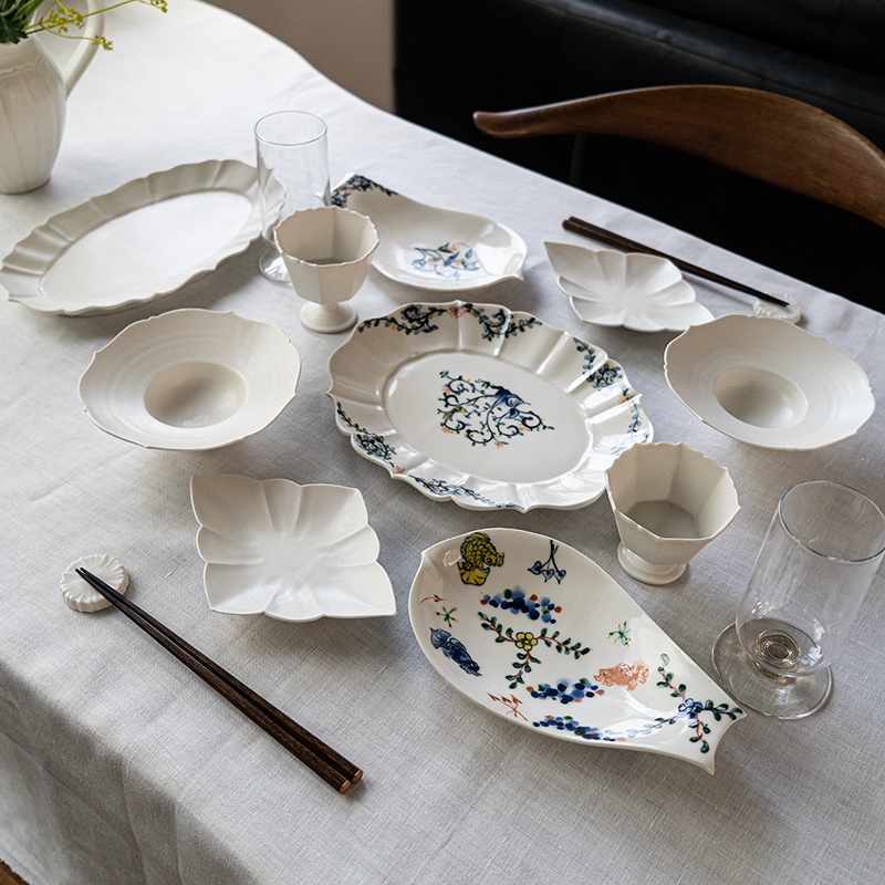 個展予約商品】呉須赤絵稜花楕円皿丸 宮田竜司 | 作家から選ぶ,宮田