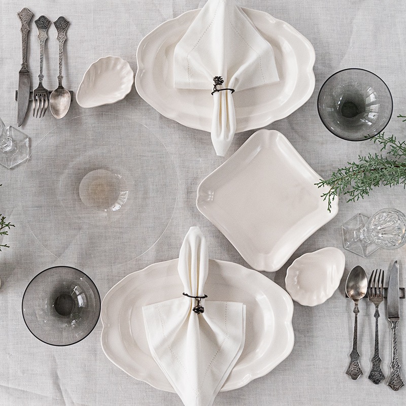 凛としたおもてなしコーディネート