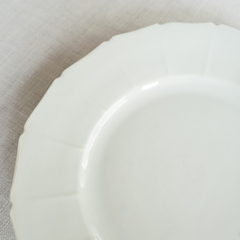 【予約商品】[別注コラボ] 6.5寸皿色絵花ゆらぎ(B) 堀畑蘭