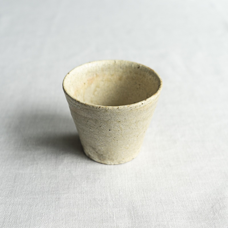 個展予約商品】ヒビ粉引チョク 尾形アツシ | 全ての商品 | 【公式通販