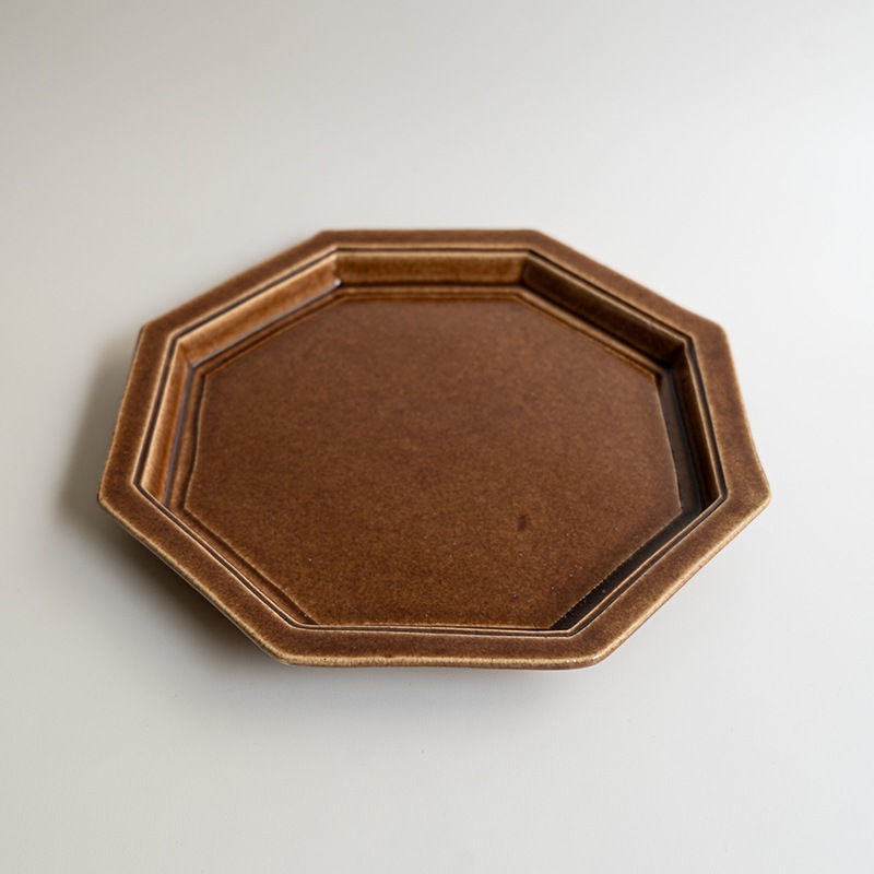 【個展予約商品】胡桃釉八角皿大　渡辺信史