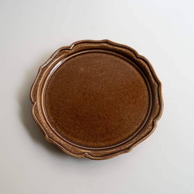 【個展予約商品】胡桃釉綾花皿　渡辺信史