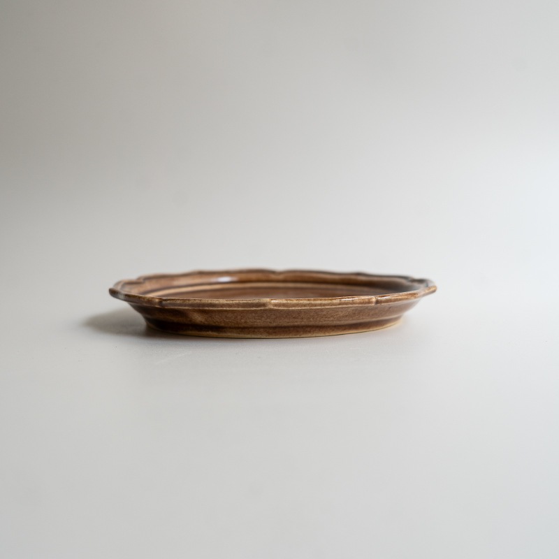 【個展予約商品】胡桃釉綾花皿　渡辺信史