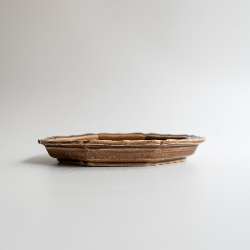 【個展予約商品】胡桃釉八角綾花皿　渡辺信史