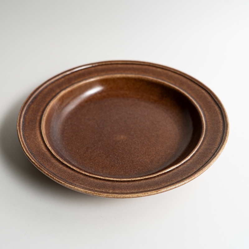 【個展予約商品】胡桃釉ラウンドディッシュ　渡辺信史