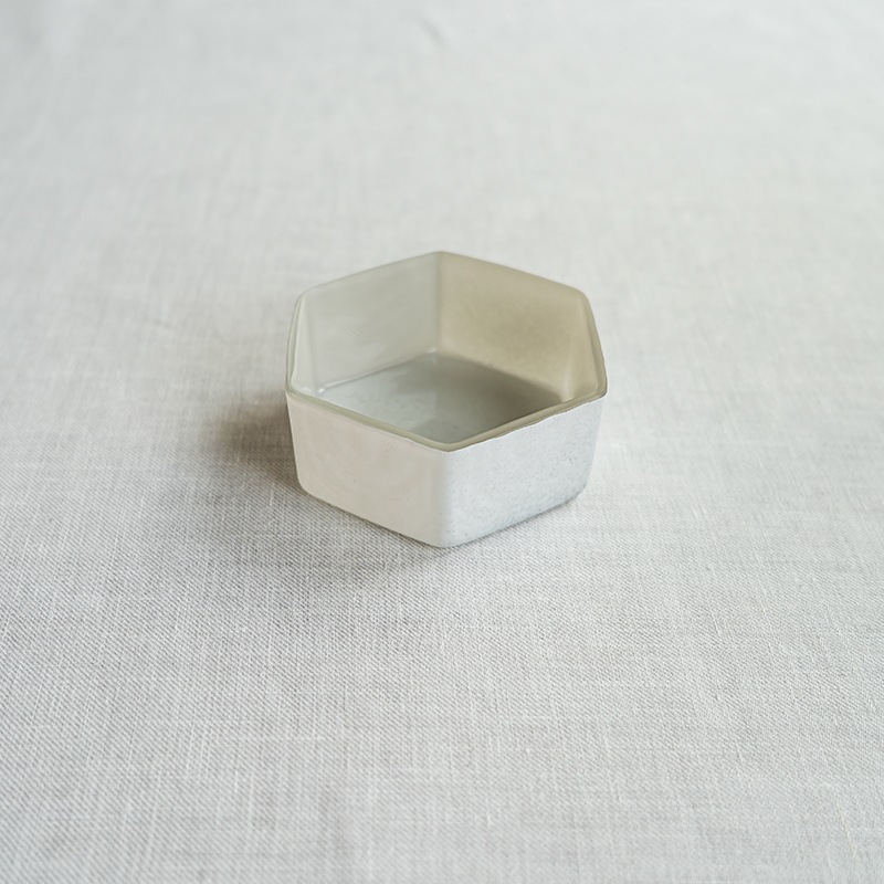 【予約商品】白のうつわ 六角小鉢 G　小宮崇