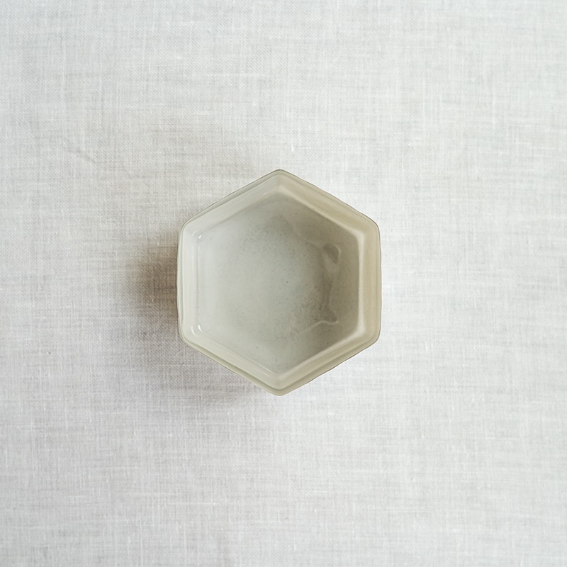 【予約商品】白のうつわ 六角小鉢 G　小宮崇
