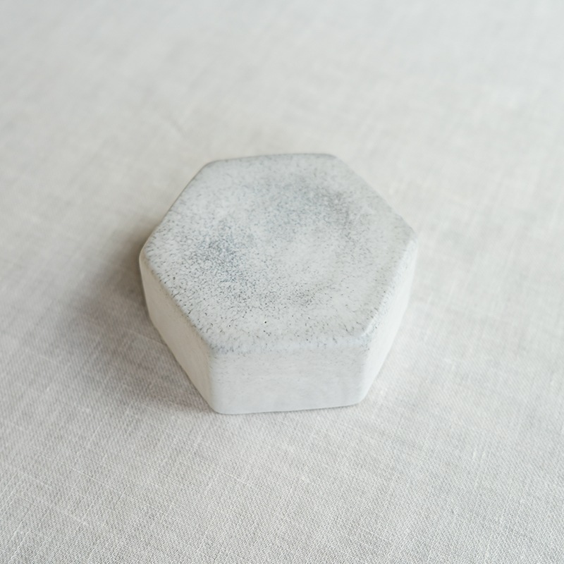 【予約商品】白のうつわ 六角小鉢 G　小宮崇