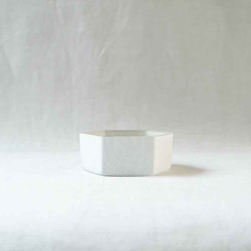 【予約商品】白のうつわ 六角小鉢 G　小宮崇