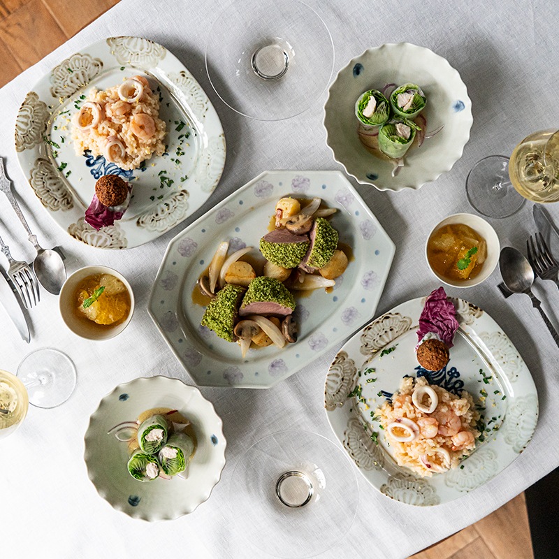 愛らしく食卓を彩るコーディネート