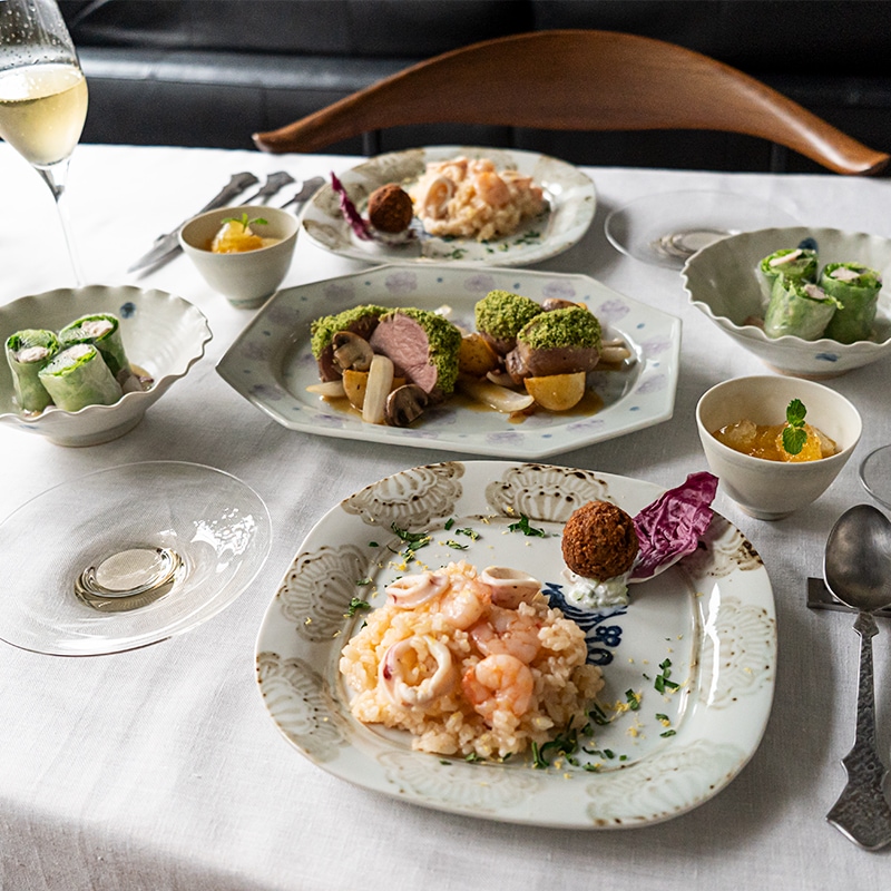 愛らしく食卓を彩るコーディネート