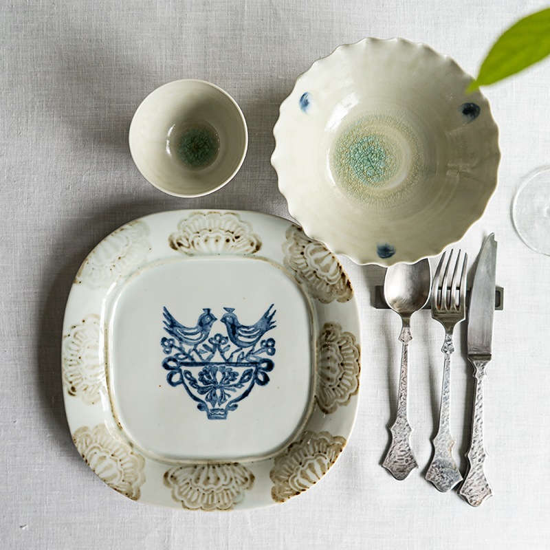 愛らしく食卓を彩るコーディネート