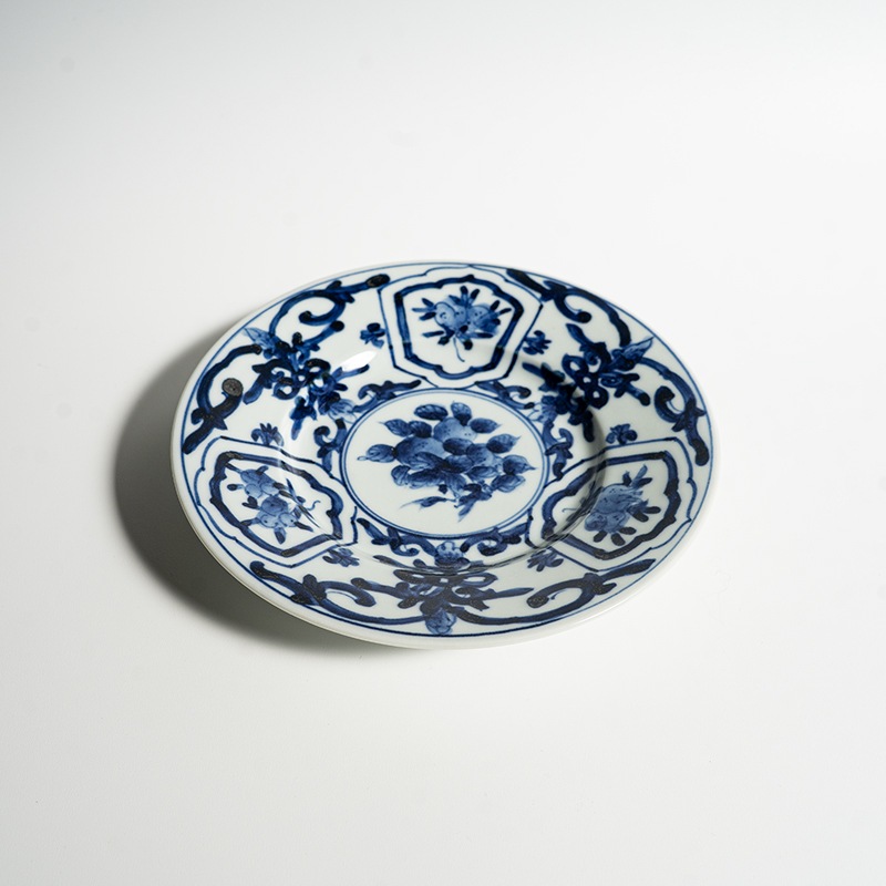 【個展】六寸皿リム唐草　萠窯