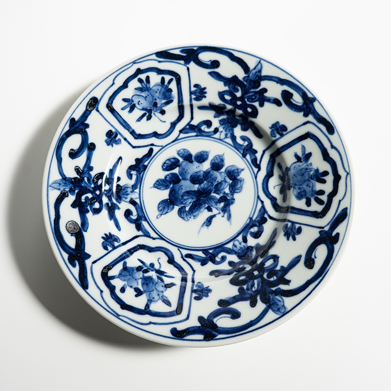 【個展】六寸皿リム唐草　萠窯