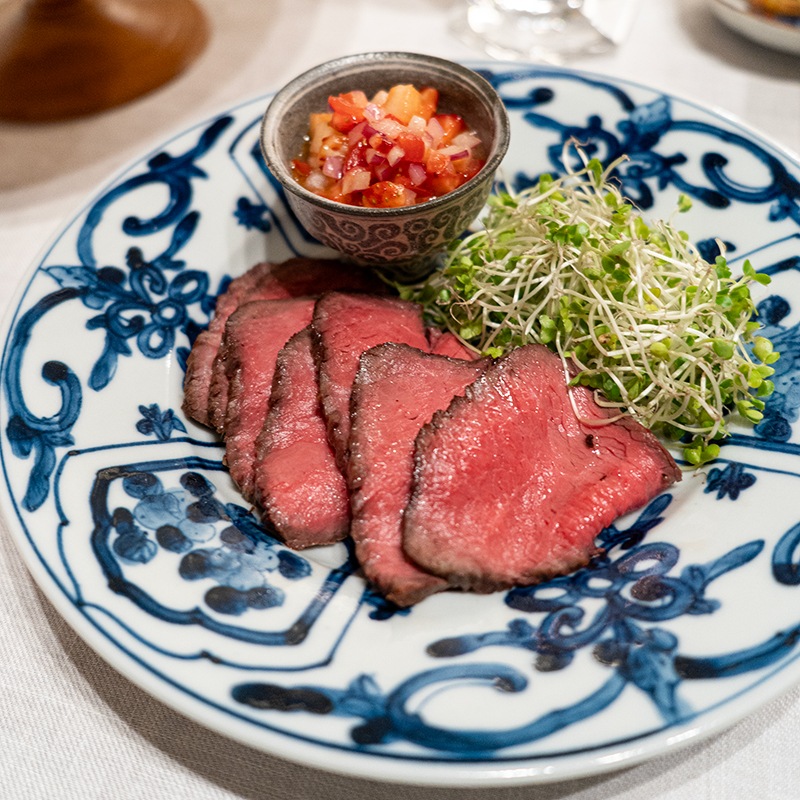 【個展】七寸皿リム唐草　萠窯