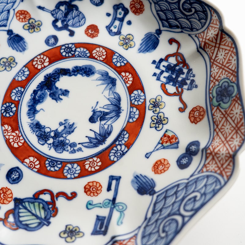 【個展商品】[別注] 七寸輪花皿色絵宝文　萠窯