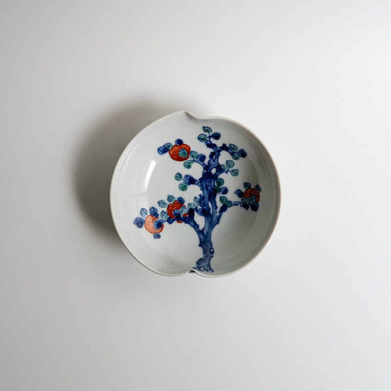 【個展】桃型皿色絵中（A）　萠窯