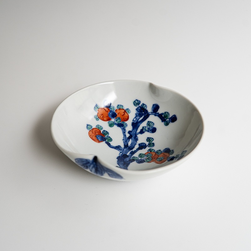 【個展】桃型皿色絵中（B）　萠窯