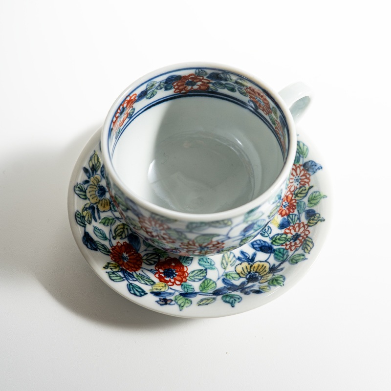 【個展】珈琲碗色絵回花文（カップアンドソーサー）　萠窯