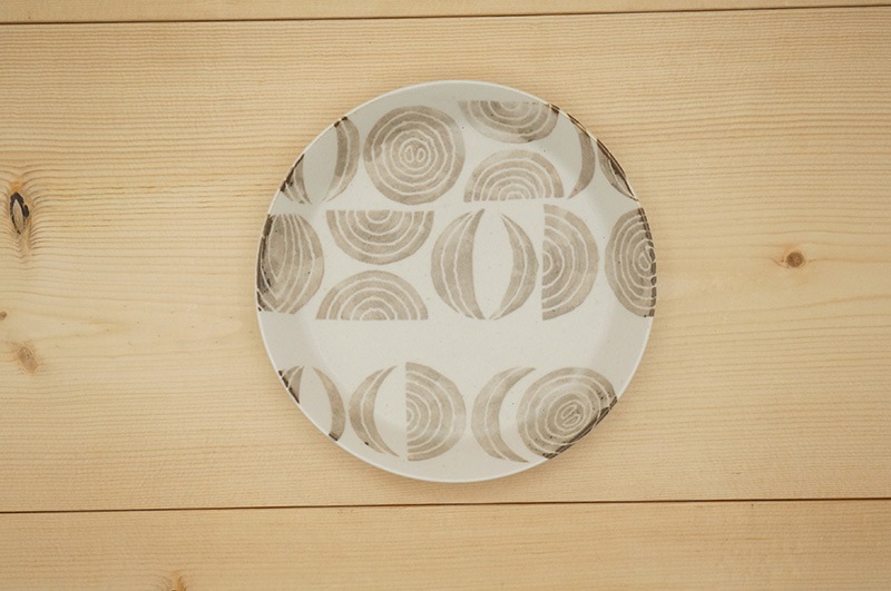 小皿（たまねぎ）