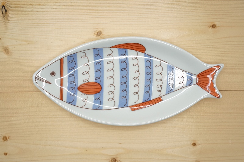 中皿　(ハレクタニ/サカナ皿/パープル)