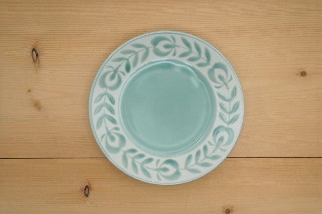 中皿（花つづり） | 大皿・中皿 | うつわ market place 大黒屋海苔店