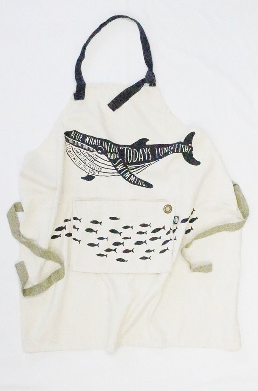 エプロン（クジラ）