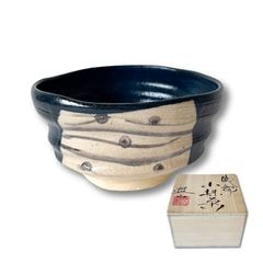 ������ ���������� Black Oribe Kutsu-shaped Matcha Bowl