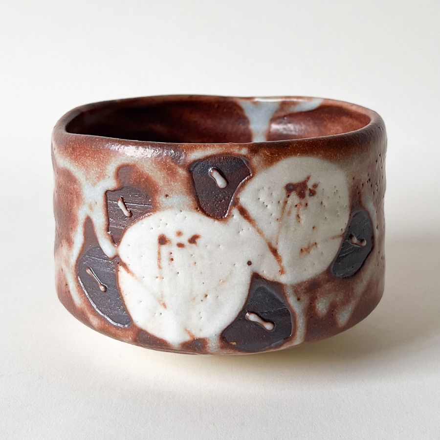 ��̥ �ֻ��� �� ��������Ω��TAKUMI Aka Shino Camellia Matcha Bowl