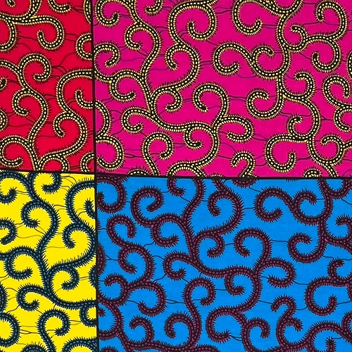 アフリカンプリント生地　0.5m(50cm)単位 AP-12481 唐草模様 マルチカラー