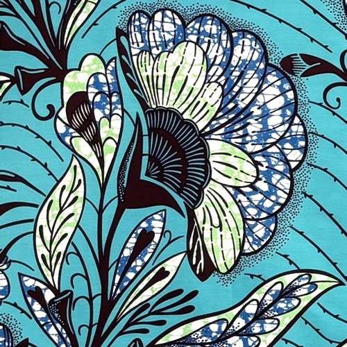 アフリカンプリント 布 生地 50cm単位 AP-13786　ゆらゆら大輪の花 青 緑 ブルーグリーン地　アフリカ 布 ブロード カットクロス ハンドメイド パッチワーク エコバッグ 手芸材料 ダンス 舞台 衣装 通園通学に