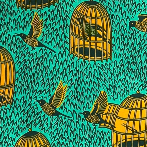 アフリカンプリント 布 生地 50cm単位 AP-13800　かごの鳥 小鳥 カワイイ 山吹色 ブルーグリーン地　アフリカ 布 ブロード カットクロス ハンドメイド パッチワーク エコバッグ 手芸材料 ダンス 舞台 衣装 通園通学に