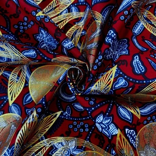 アフリカンプリント 布 生地 50cm単位 AP-1078 金ラメ 野原の小花 つる性植物 ワイン地   アフリカ 布 ブロード カットクロス ハンドメイド パッチワーク エコバッグ 手芸材料 ダンス 舞台 衣装 通園通学に