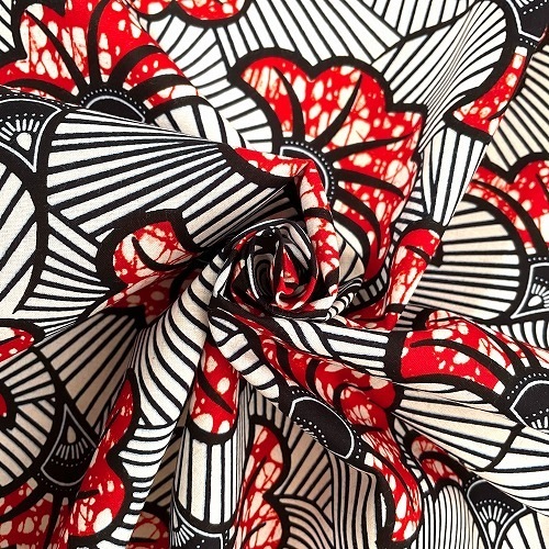 アフリカンプリント 布 生地 50cm単位 AP-13483  結婚式のブーケ 紅白 濃紺線  アフリカ 布 ブロード カットクロス ハンドメイド パッチワーク エコバッグ 手芸材料 ダンス 舞台 衣装 通園通学に