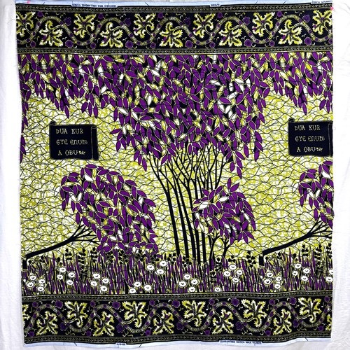 アフリカンプリント 布 生地 50cm単位 AP-13781　豊かな森 倒木 花畑 紫葉 抹茶色地　アフリカ 布 ブロード カットクロス ハンドメイド パッチワーク エコバッグ 手芸材料 ダンス 舞台 衣装 通園通学に