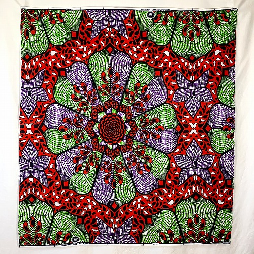 アフリカンプリント 布 生地 50cm単位 AP-13584  大輪の花 ラフレシア 赤 グリーン   アフリカ 布 ブロード カットクロス ハンドメイド パッチワーク エコバッグ 手芸材料 ダンス 舞台 衣装 通園通学に