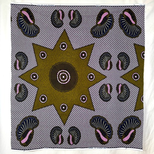 アフリカンプリント 布 生地 50cm単位 AP-13606 ヤシの実 星型 カーキx薄ピンク アフリカ 布 ブロード カットクロス ハンドメイド パッチワーク エコバッグ 手芸材料 ダンス 舞台 衣装 通園通学に