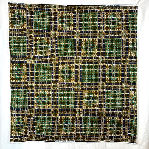 アフリカンプリント 布 生地 50cm単位 AP-13263  遺跡のタイル 渋い色  アフリカ 布 ブロード カットクロス ハンドメイド パッチワーク エコバッグ 手芸材料 ダンス 舞台 衣装 通園通学に