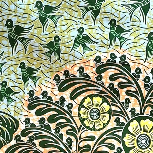 アフリカンプリント 布 生地 50cm単位 AP-13625　親子鳥 森の集団育児 やさしいグリーン　アフリカ 布 ブロード カットクロス ハンドメイド パッチワーク エコバッグ 手芸材料 ダンス 舞台 衣装 通園通学に