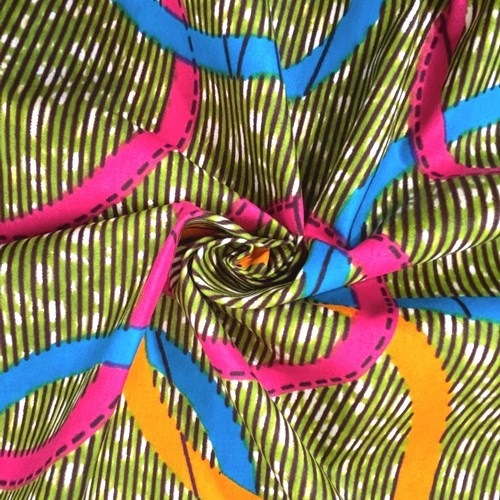 アフリカンプリント 布 生地 50cm単位 AP-13287  変則オリンピア 泡 グリーン地 ピンク ブルー 山吹色  アフリカ 布 ブロード カットクロス ハンドメイド パッチワーク エコバッグ 手芸材料 ダンス 舞台 衣装 通園通学に