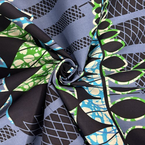 アフリカンプリント 布 生地 50cm単位 AP-13637　三角錐の木 濃紺の葉っぱ グレー地　アフリカ 布 ブロード カットクロス ハンドメイド パッチワーク エコバッグ 手芸材料 ダンス 舞台 衣装 通園通学に