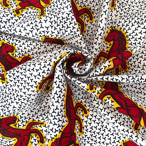 アフリカンプリント生地 50cm単位 AP-13210　金色オーラの赤馬 駿馬 白地