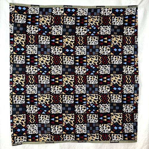 アフリカンプリント 布 生地 50cm単位 AP-13349  カラフル泥染め紋様にヒョウ柄 黒地  アフリカ 布 ブロード カットクロス ハンドメイド パッチワーク エコバッグ 手芸材料 ダンス 舞台 衣装 通園通学に